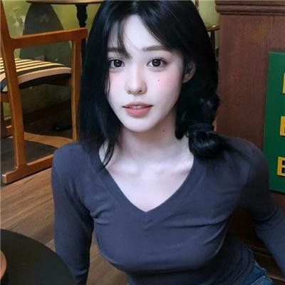 风吹云动星不动